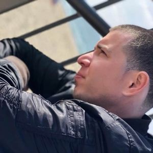 Meet your Posher, Christian